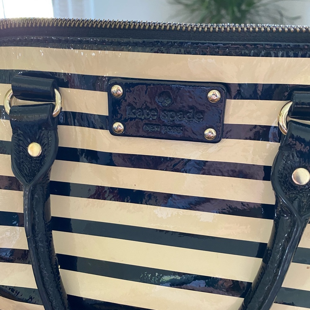 Kate Spade Handbag - Picture 2 of 3
